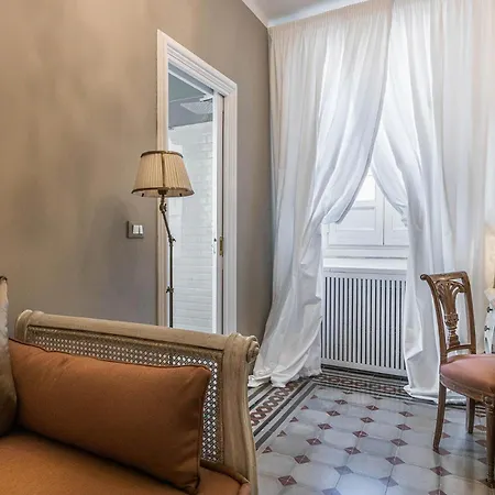 Oda ve Kahvaltı Seven Villadorata Noto